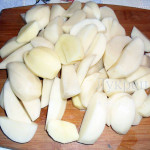 Нарезанная картошка